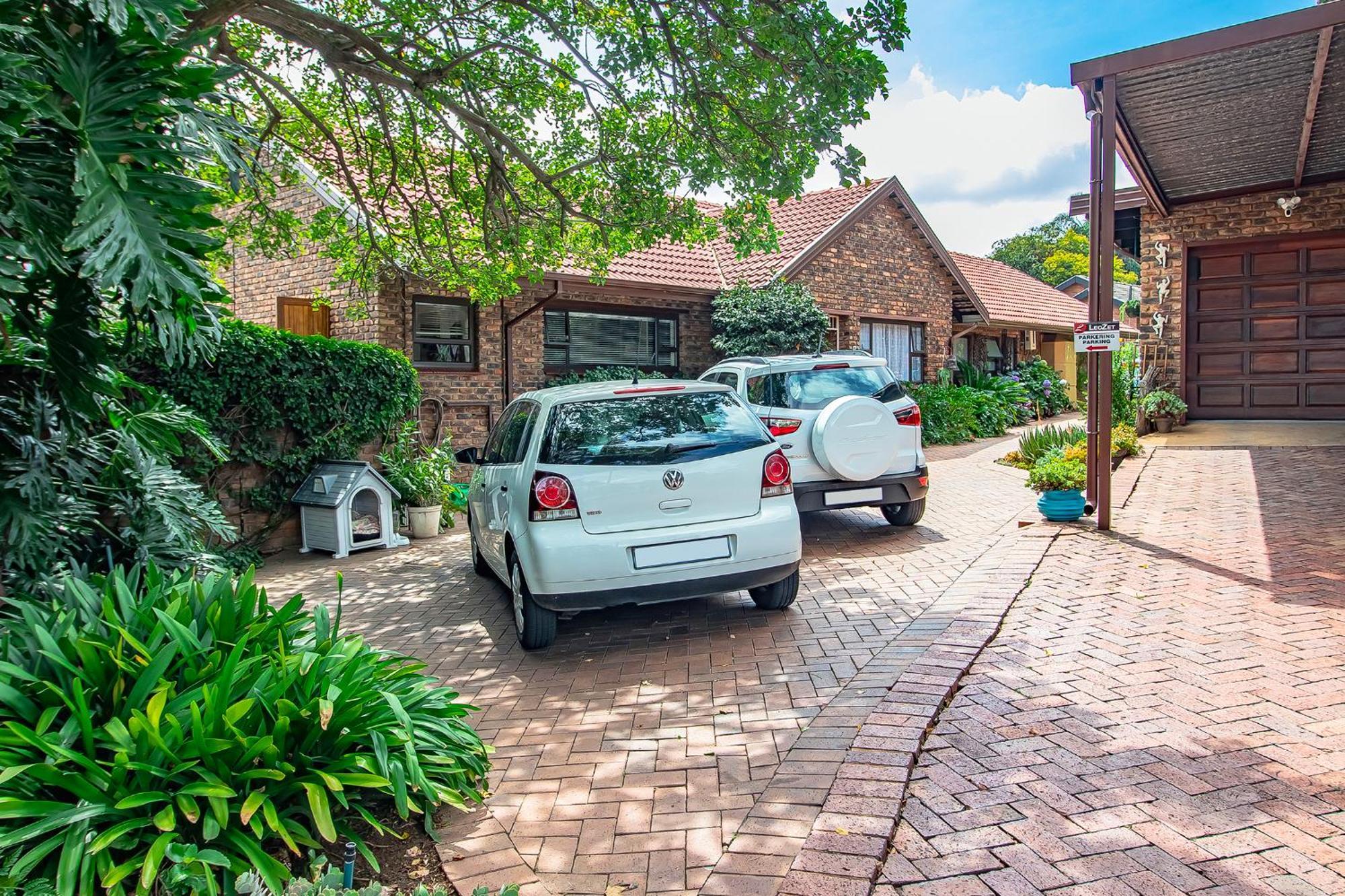 Leozet Self Catering Apartment Pretoria-Noord Dış mekan fotoğraf