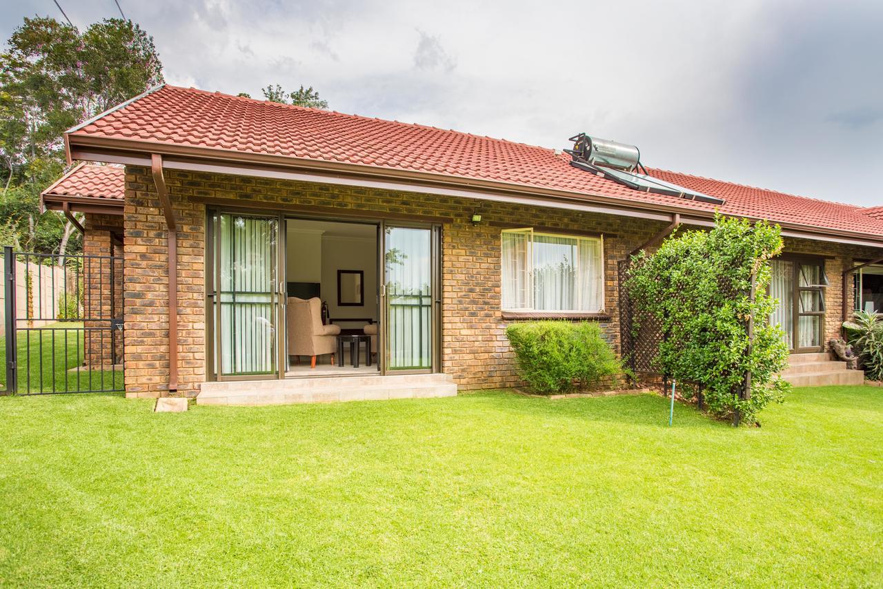 Leozet Self Catering Apartment Pretoria-Noord Dış mekan fotoğraf